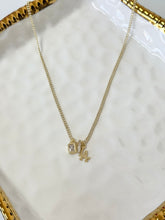 Load image into Gallery viewer, Sporty Girl Necklace
