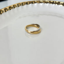 Load image into Gallery viewer, Mixed Metal Crossover Ring
