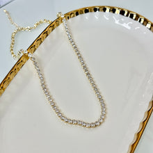 Load image into Gallery viewer, Round Bezel Tennis Necklace

