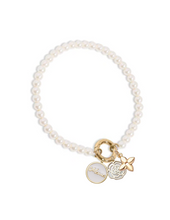 Load image into Gallery viewer, Pearl Toggle Clasp Gold Bracelet
