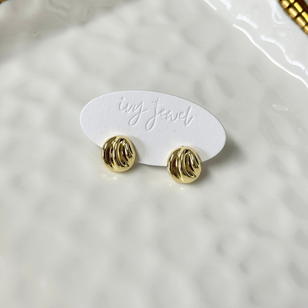 Alexa Circle Studs