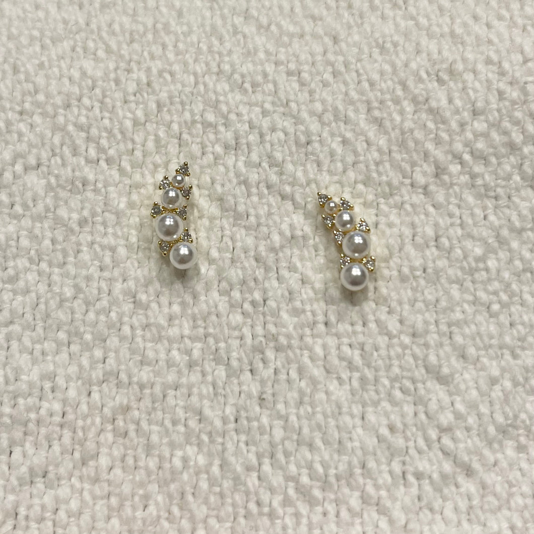 Clustered Pearl Studs