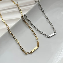 Load image into Gallery viewer, Paperclip Engraving Necklace
