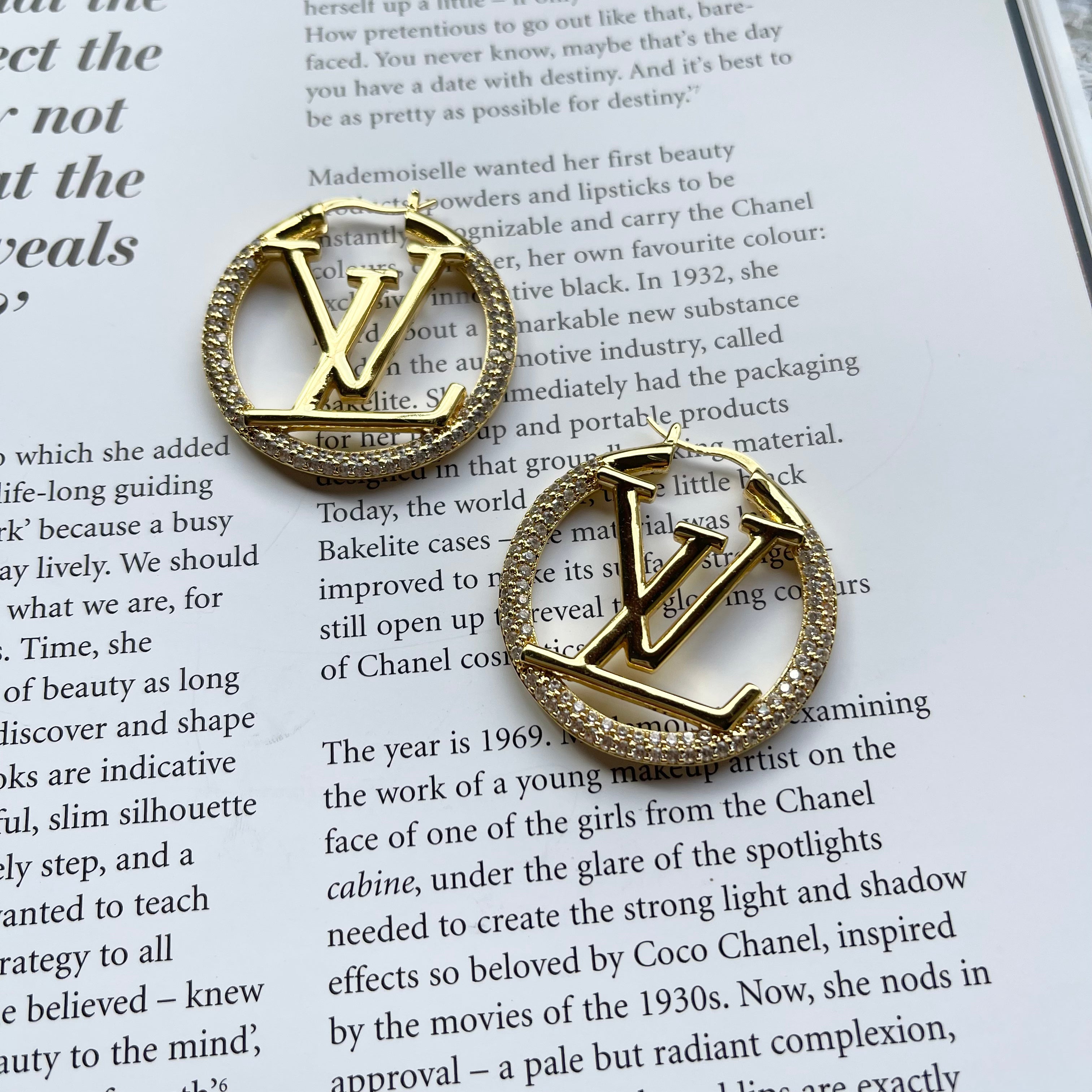 Luxe LV hoop earrings – luxelavishliving