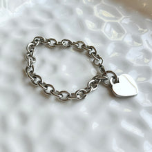 Load image into Gallery viewer, Silver Heart Charm Bracelet
