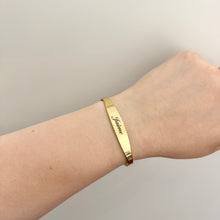 Load image into Gallery viewer, Band Cuff Engraving Bracelet
